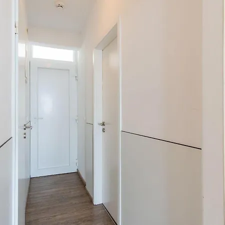 Haus-sanddorn-wohnung-21 Appartamento *